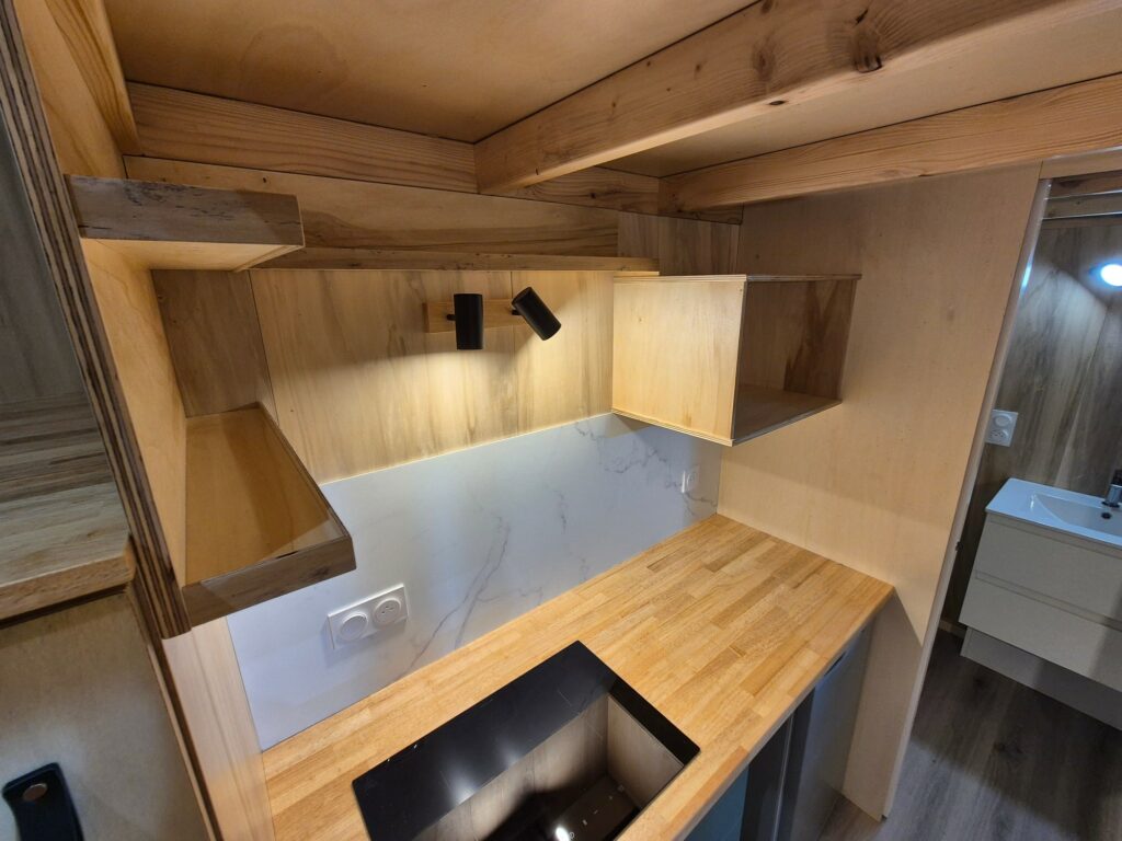 Instagram post from authentik_menuiseries. This post is in position 2.